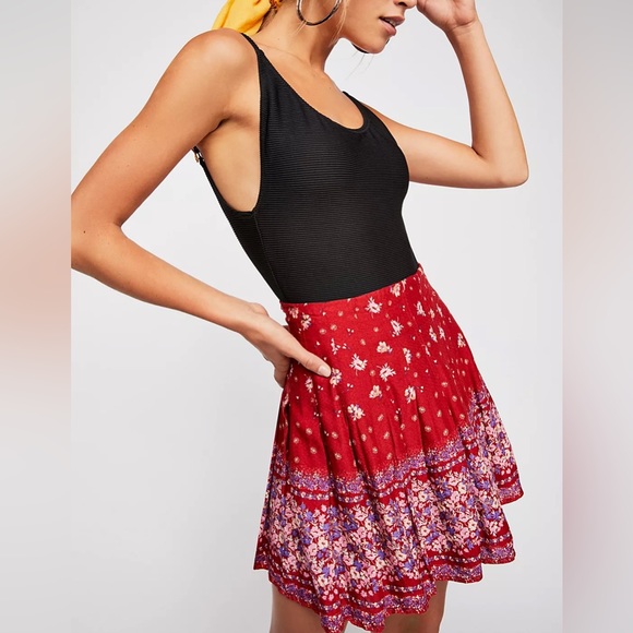NEVER WORN - FREE PEOPLE Mini Skirt - Picture 1 of 3